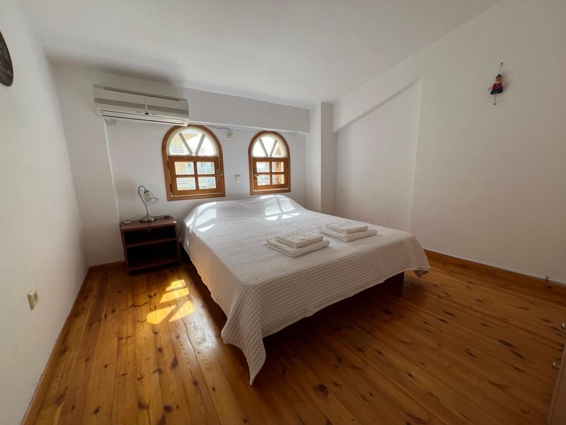 Casa Di Mare Villa Лутраки Екстериор снимка